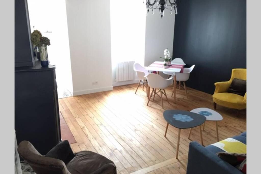 Appartement De Caractere Avec Terrasse. 라로셸 외부 사진