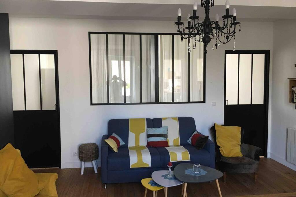 Appartement De Caractere Avec Terrasse. 라로셸 외부 사진